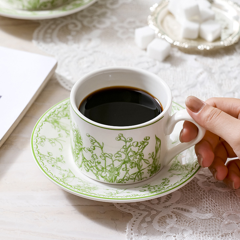 ชุดแก้วกาแฟและจานรองลายลิลลี่อ - Valley Tea And Coffee บทวิจารณ์และราคา