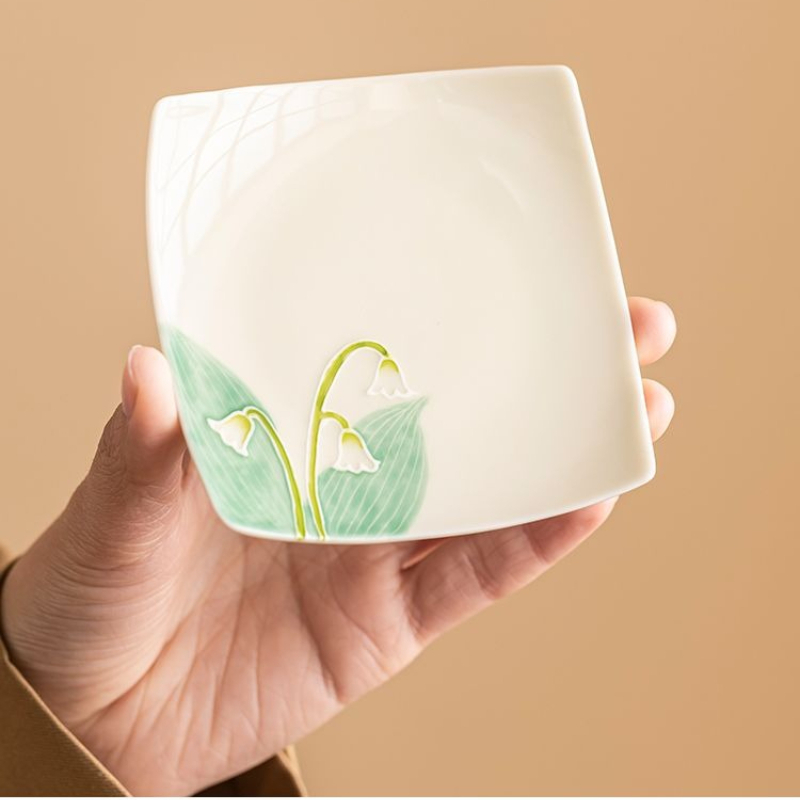 แผ่นรองแก้วเซรามิกลายดอกลิลลี่ - Valley Tea And Coffee บทวิจารณ์และราคา