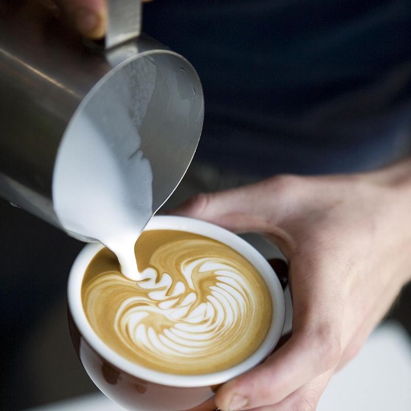 เหยือกตีฟองนมสแตนเลสขนาด 350/6 - Barista Milk Jug บทวิจารณ์และราคา